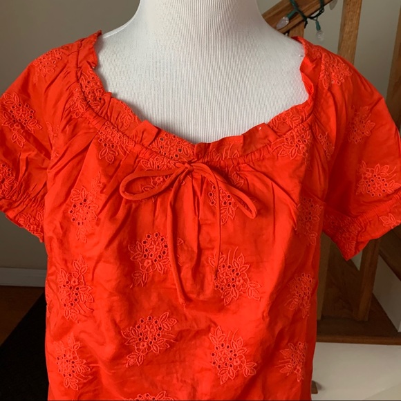 NWT$88 J. Crew floral eyelet square neck top S - Picture 3 of 7